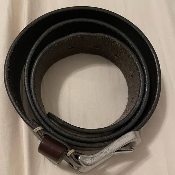 Eddie Bauer Other - Men's Eddie Bauer Brown Leather Belt - Size 36